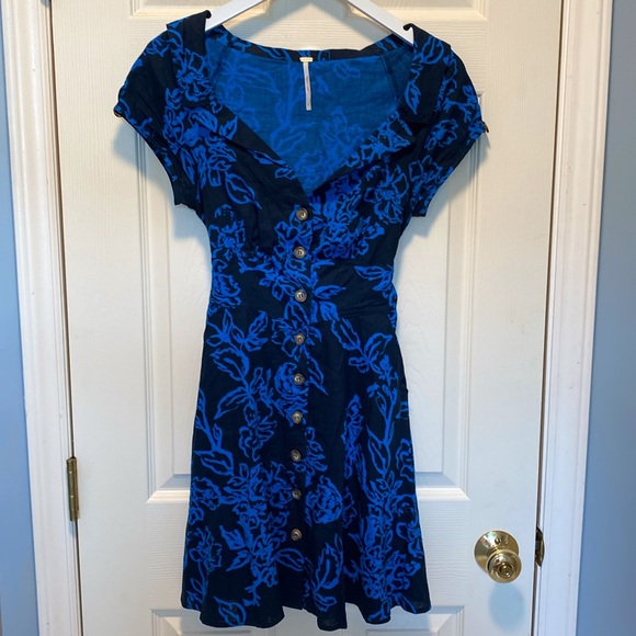 Free People A Thing Called Love Mini Dress EUC - Picture 2 of 8